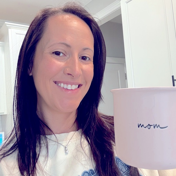 Meet your Posher, Ashley - Picture 1 of 1